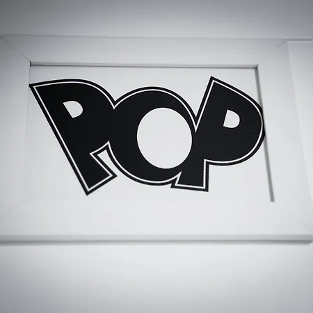 Big Johnny B Alojamento de Acomodação e Pequeno-almoço