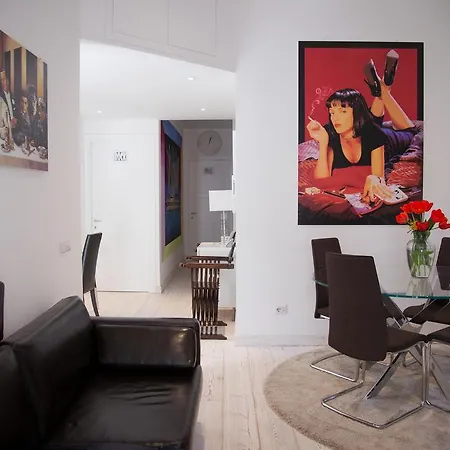 Big Johnny B Alojamento de Acomodação e Pequeno-almoço