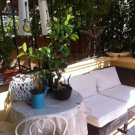 Big Johnny B Bed & Breakfast 4*