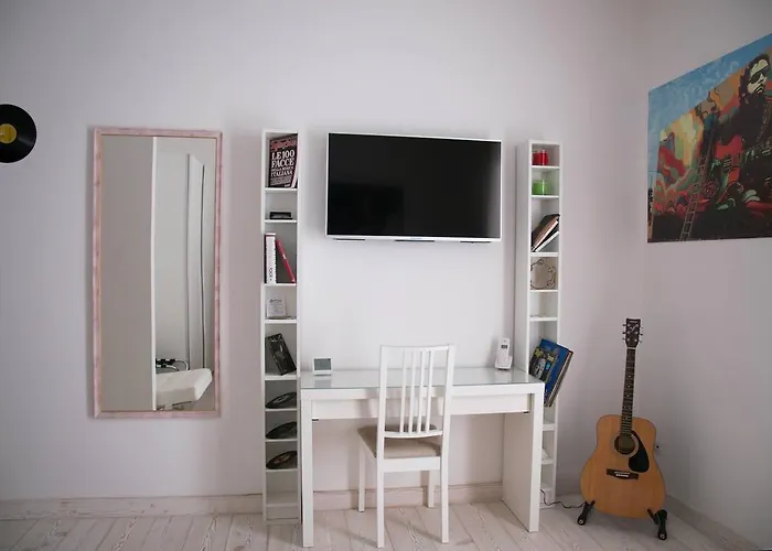 Big Johnny B Bed and Breakfast 4*