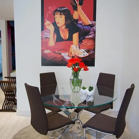 Big Johnny B 4* Rome