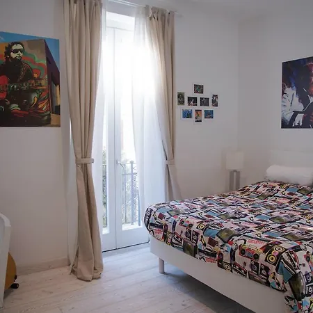 Bed & Breakfast Big Johnny B 4*